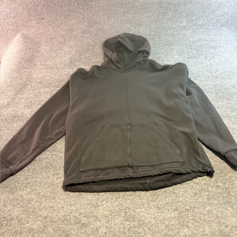 Men's Black Hoodie Sweater